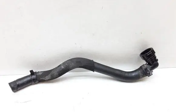 Volvo V70 Engine coolant pipe/hose 31280541