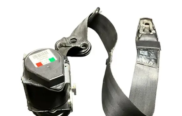 Skoda Superb B6 (3T) Front seatbelt 3T2857702 615479200 008R000