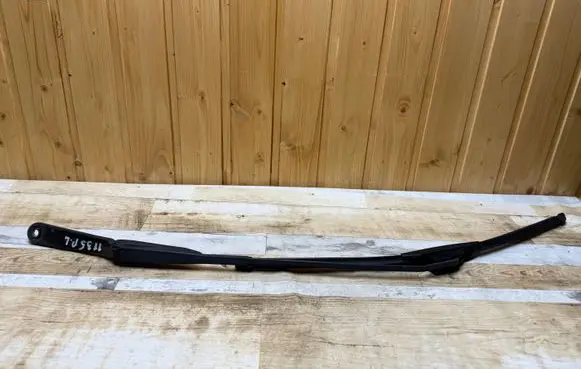 Renault Trafic II (X83) Front wiper blade arm 80005697