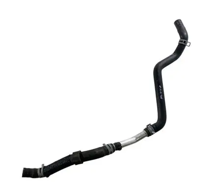 Coolant pipe/hose