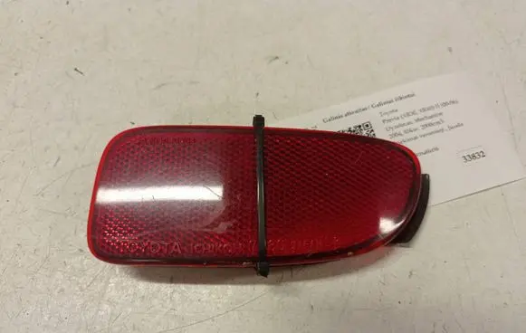 Toyota Previa (XR30, XR40) II Rear tail light reflector