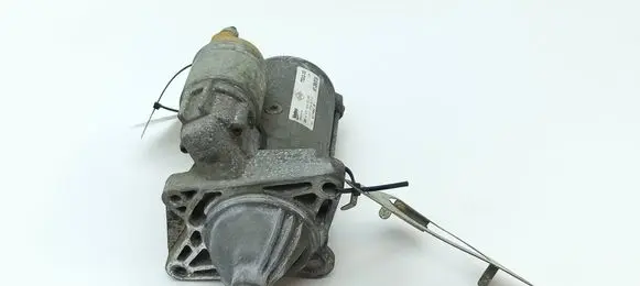 Nissan Navara D23 Starter motor A4709060300 233002654 18F94034KS