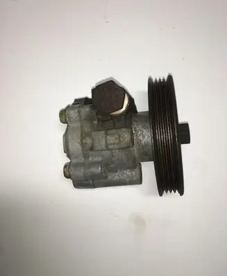 Nissan Navara D40 Power steering pump 3X01A 08074050