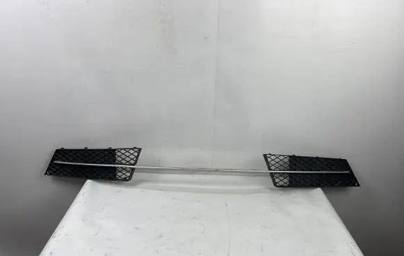 BMW 5 E60 E61 Front bumper lower grill 5111717809603