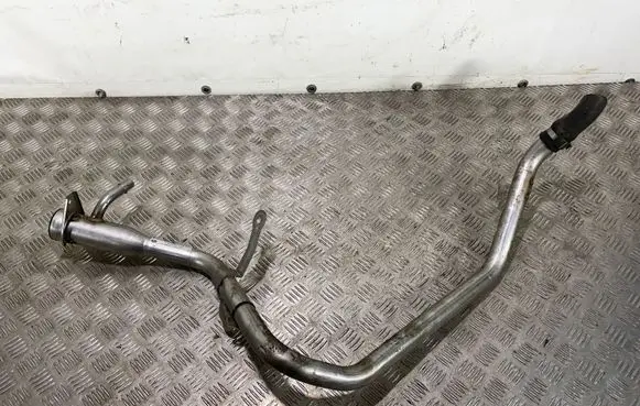 Jaguar F-Pace Fuel tank filler neck pipe J8A29034EC