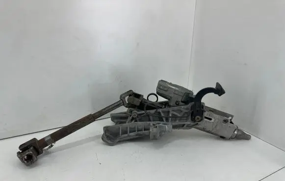 Volvo V50 Steering wheel axle P30714330