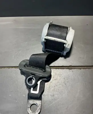 Toyota Aygo AB40 Rear seatbelt 308044599JN7AG
