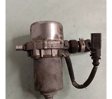 Audi A4 S4 B6 8E 8H Secondary air pump 8E0927317 00844000