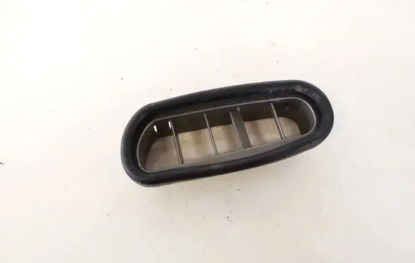 BMW 7 E65 E66 Dash center air vent grill 51418240463 51418240463-01