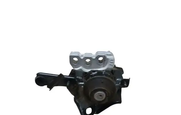Engine mount bracket