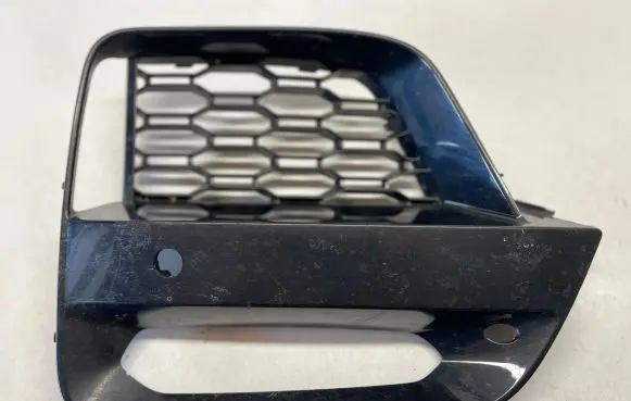 BMW X3 G01 Front bumper lower grill 8064311 51118064311