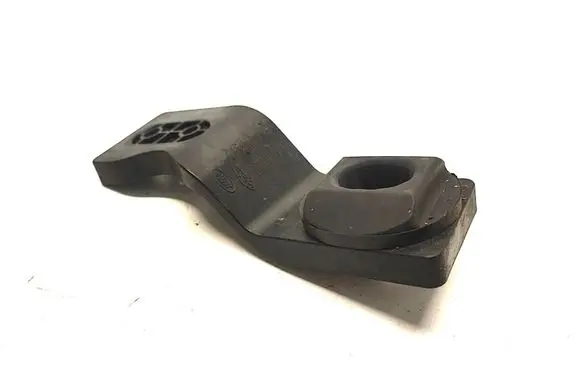 Jaguar XF X250 Radiator mount bracket GX738K336AD