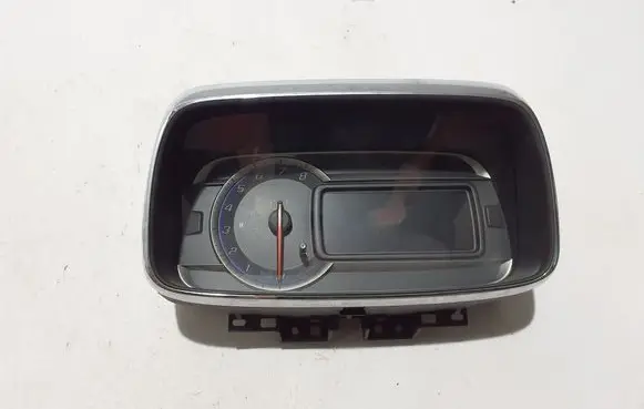 Chevrolet Tracker Speedometer (instrument cluster) 95327807