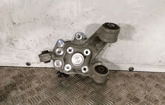 Honda CR-V Rear wheel hub 4R2413