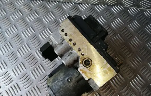 Mercedes-Benz E W210 ABS Pump 0024319712 0265217007