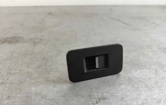 Land Rover Discovery Sport Electric window control switch LR059773