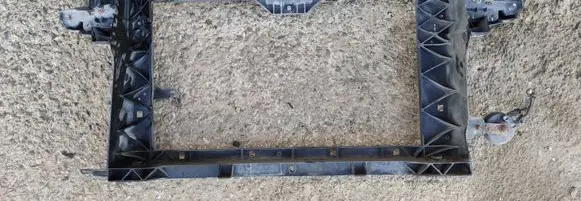 Mitsubishi Colt Radiator support slam panel