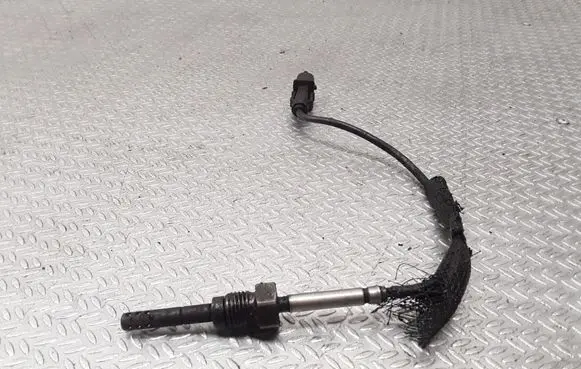 Exhaust gas temperature sensor