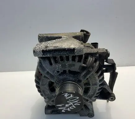 Mercedes-Benz E W211 Generator/alternator A0131540002 0131540002
