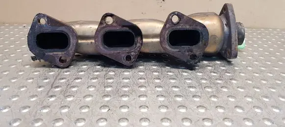 Audi Q7 4L Exhaust manifold 059253033L