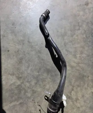 BMW 2 F44 Fuel tank filler neck pipe R2748744304