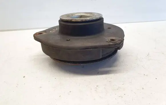 Volkswagen PASSAT B6 Coil spring mount 1K0412331C