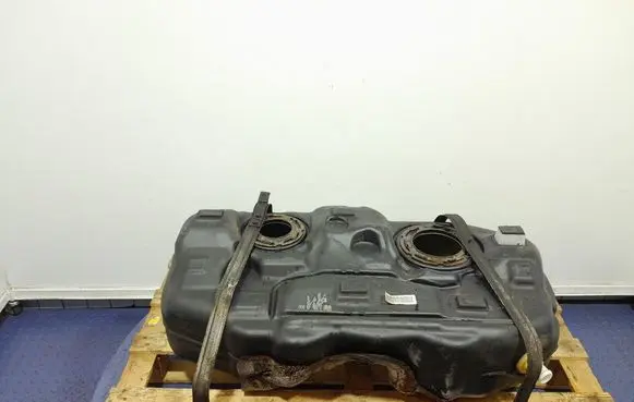 Jeep Grand Cherokee Fuel tank 68109900AC