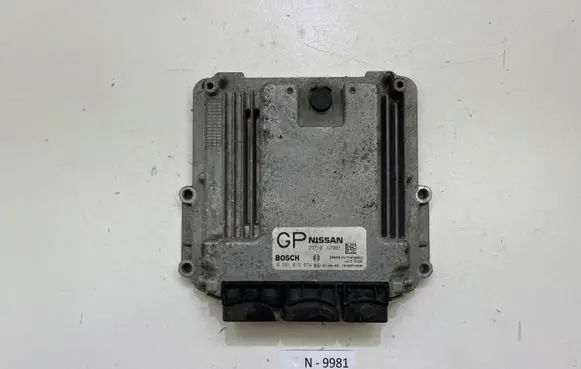 Nissan X-Trail T31 Engine control unit/module 23710JG78B 1039S21008 0281013874