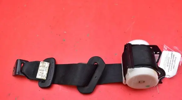 Mazda 2 Front seatbelt T86236T