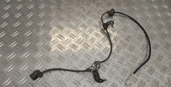 Toyota Yaris Rear ABS sensor wiring 
