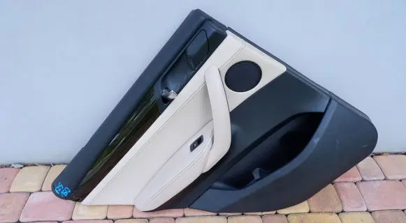 BMW X3 F25 Coupe rear side trim panel 