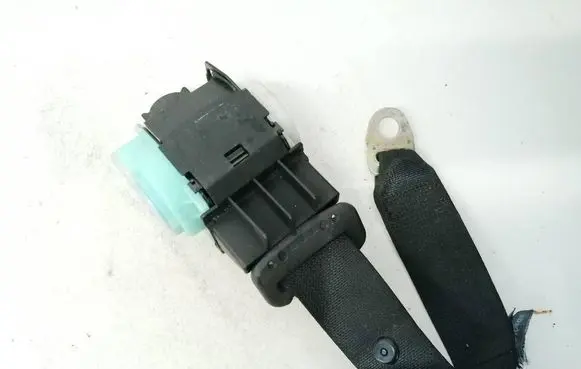 Toyota Corolla E120 E130 Middle seatbelt (rear) 7335002040