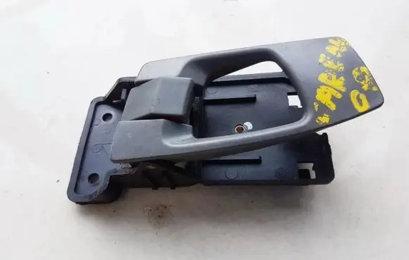 KIA Carens I Rear door interior handle OK2FA58330