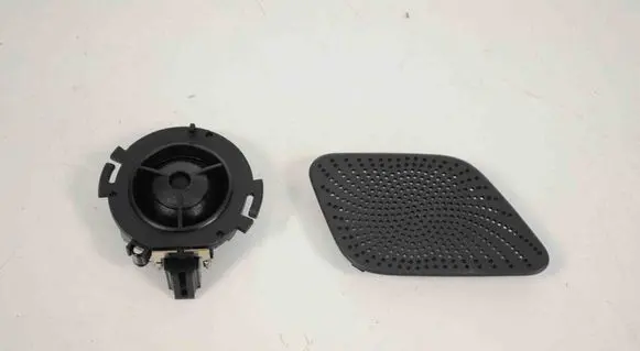 Audi RS5 Rear door speaker 8T0035409A 8T0035399