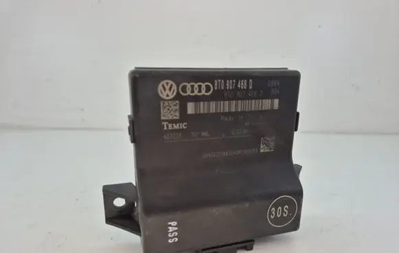 Audi A4 S4 B8 8K Gateway control module 8T0907468D