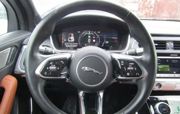 Jaguar I-Pace Steering wheel 