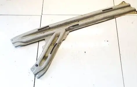 Volkswagen Golf V Other exterior part 1K0831547B