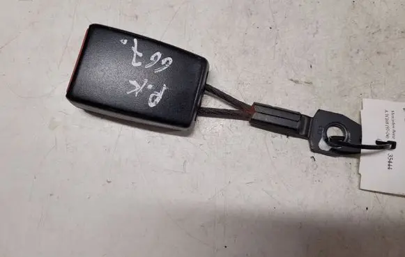 Mercedes-Benz A W168 Front seatbelt buckle 1688602669 560696802A