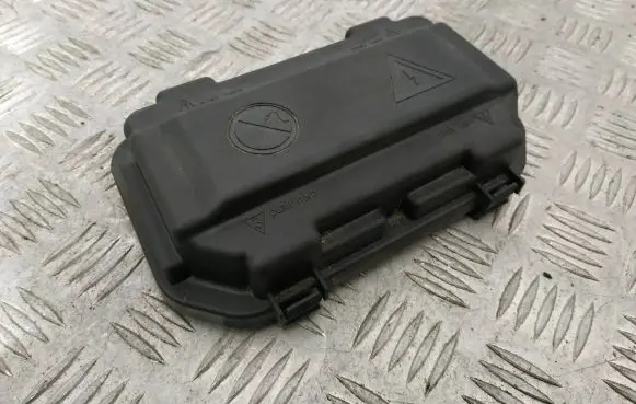BMW 3 F30 F35 F31 Fuse box cover 9224872 61149224872