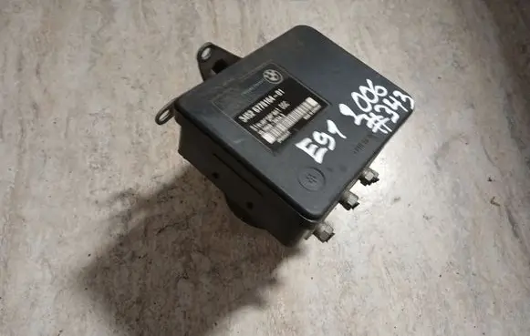 BMW 3 E90 E91 ABS Pump 6778164