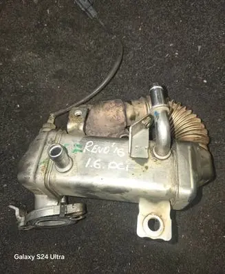 Renault Trafic III (X82) EGR valve cooler 147350264R 04612C032