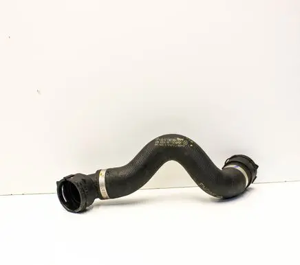 Mercedes-Benz C W205 Engine coolant pipe/hose A2055010182