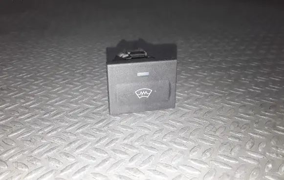Ford Focus Windscreen/window heater switch 3M5T18K574AC