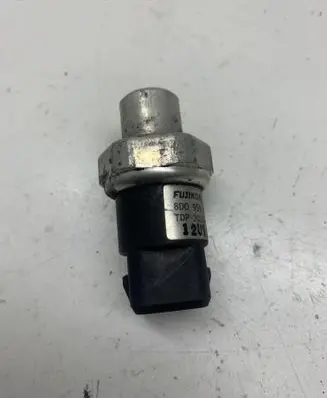Audi A4 S4 B5 8D Air conditioning (A/C) pressure sensor 8D0959482B