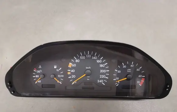 Mercedes-Benz C W202 Speedometer (instrument cluster) 2025409347 84570102