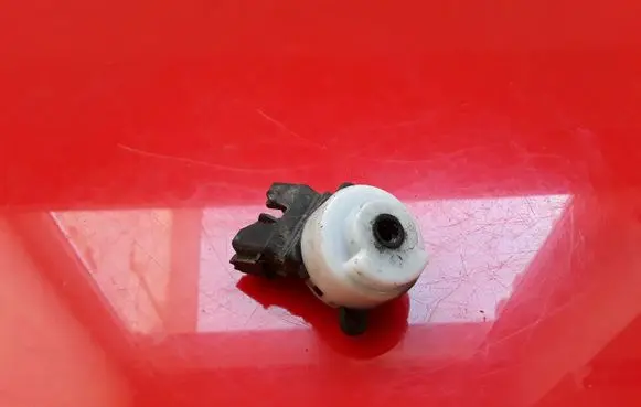 Mitsubishi Pajero Ignition lock contact NOCODE