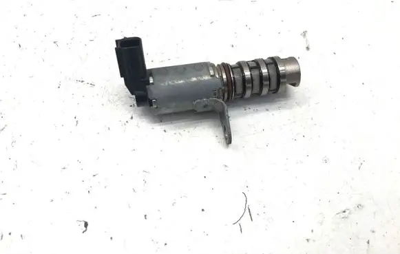Vacuum valve