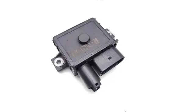 BMW 3 E90 E91 Glow plug pre-heat relay 7798000 779800007