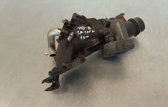 Mercedes-Benz B W246 W242 Air intake duct part A6510901128