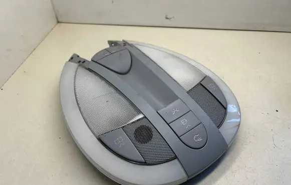 Mercedes-Benz E W211 Front seat light A2118205301 0004336419